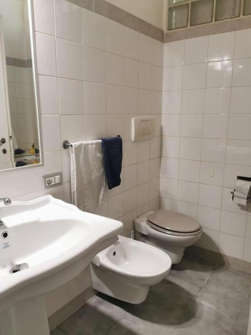 Ferienwohnung Mami In Centro Lido di Ostia Exterior foto